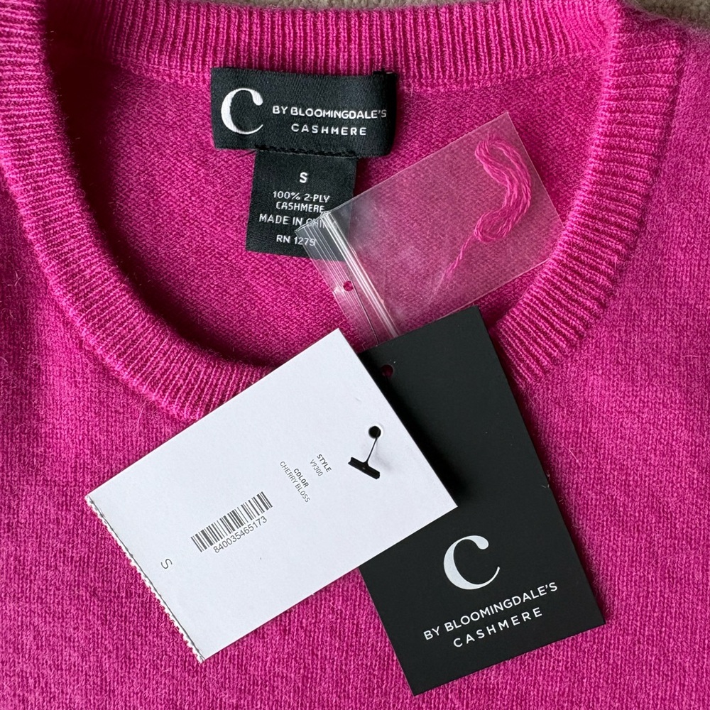 C By Bloomingdale’s Cashmere Women's Sweater Cherry Blossom Size S Crew Neck - Picture 2 of 3